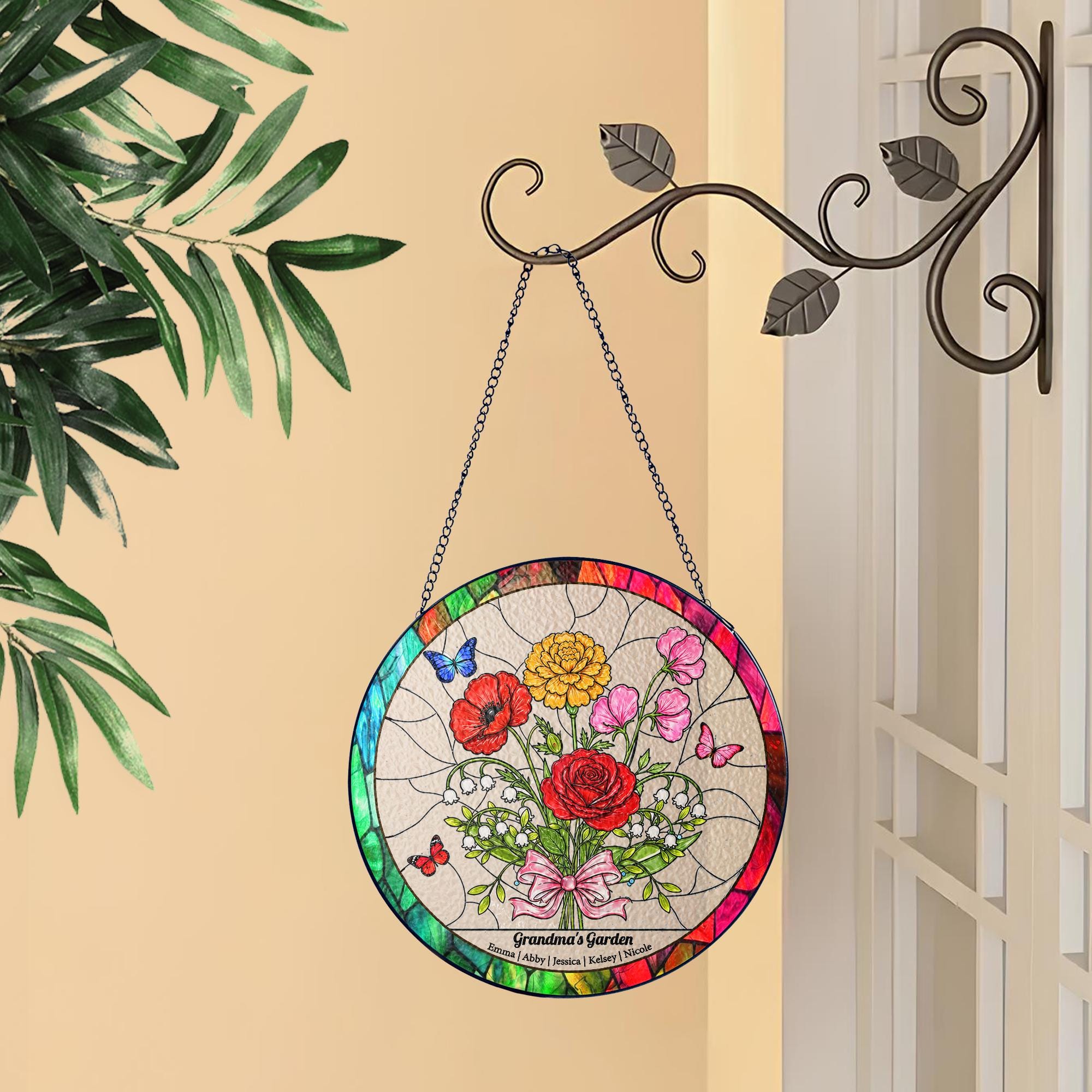 Personalized Birth Flower Stained Glass Suncatcher, Family Bouquet Window Hanging, Mothers Day Gift for Mom or Grandma
